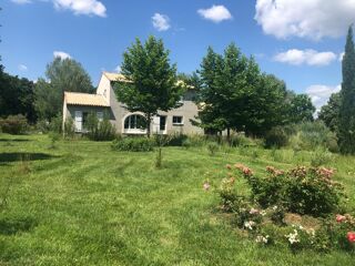  Villa à vendre 8 pièces 252 m²