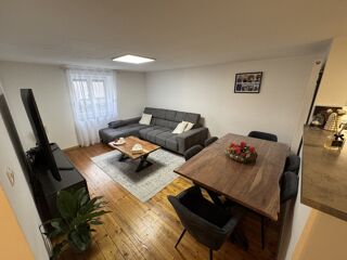  Appartement à louer 3 pièces 65 m²