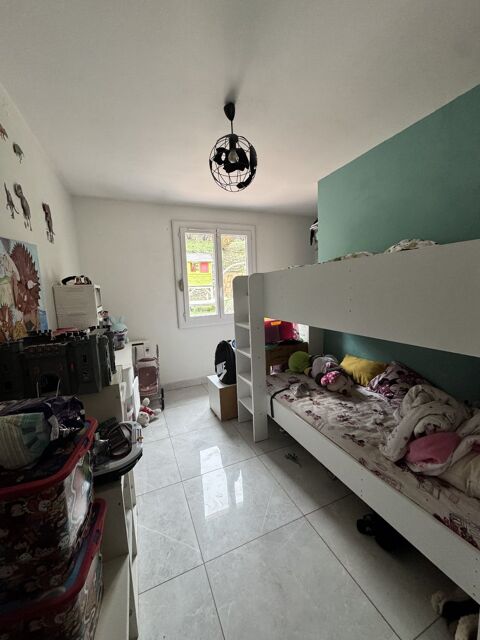   Maison Maison - 4 pi�ce(s) - 125 m�