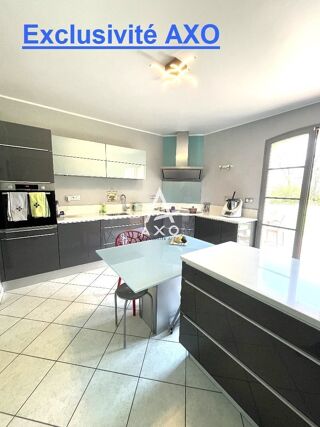  Maison à vendre 6 pièces 215 m²