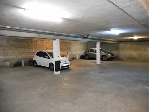  Parking / Garage � louer 1 pi�ce 