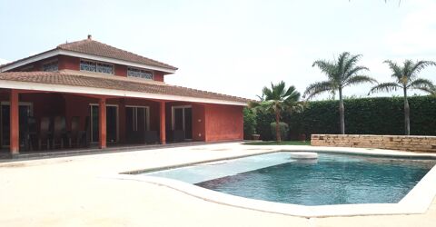  Maison � louer 4 pi�ces 210 m� Saly