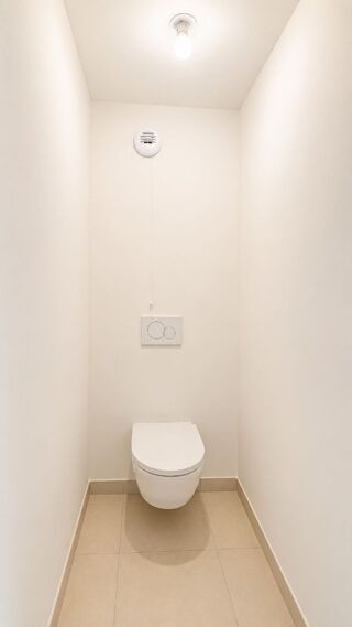  Appartement à vendre 5 pièces 143 m²