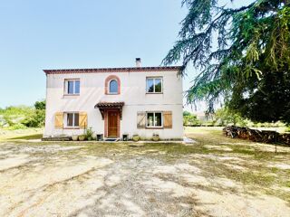  Villa  vendre 6 pices 165 m