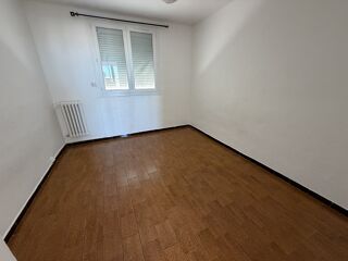  Appartement à louer 3 pièces 61 m²