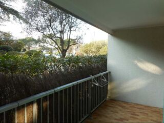  Appartement à louer 1 pièce 28 m²