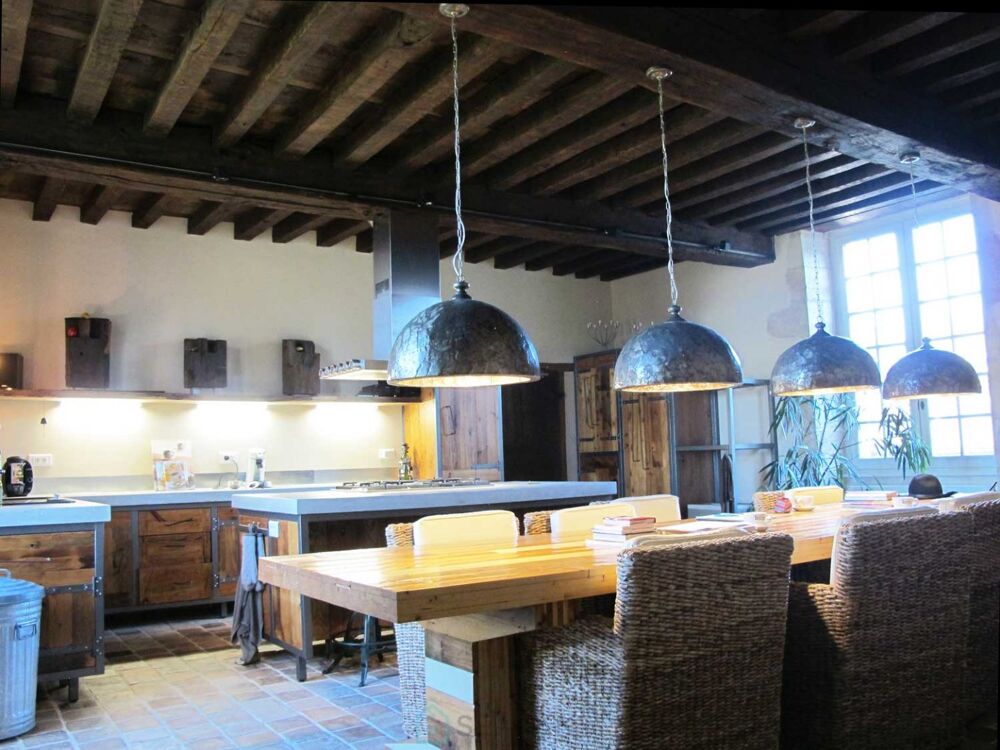 � vendre  Villa Confolens (16500)