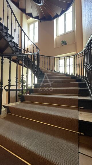  Appartement à vendre 7 pièces 190 m²