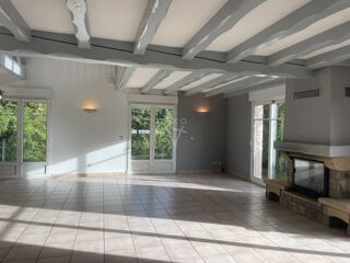  Maison à vendre 9 pièces 265 m²