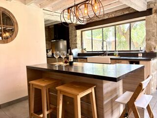  Maison � vendre 8 pi�ces 216 m�