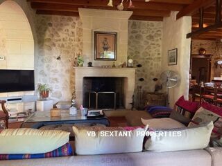  Villa  vendre 5 pices 231 m