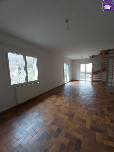  Appartement � louer 3 pi�ces 106 m�