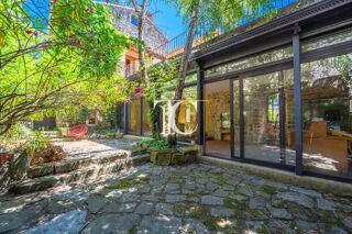  Maison � vendre 9 pi�ces 225 m�