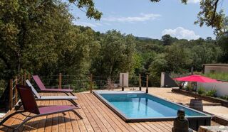  Villa à vendre 7 pièces 215 m²