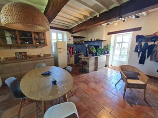  Maison  vendre 6 pices 189 m
