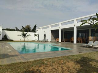  Maison � vendre 6 pi�ces 250 m� Ngaparou