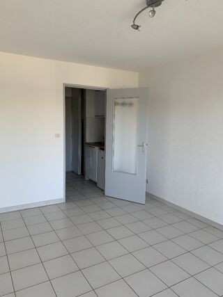  Appartement à louer 1 pièce 20 m² Montpellier