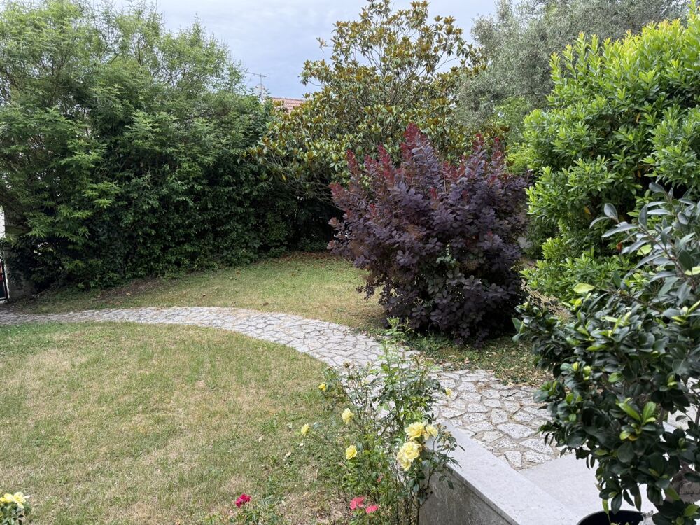 Maison 7 pièces 198 m² · à Orleans · 198 m² · 339 000 €