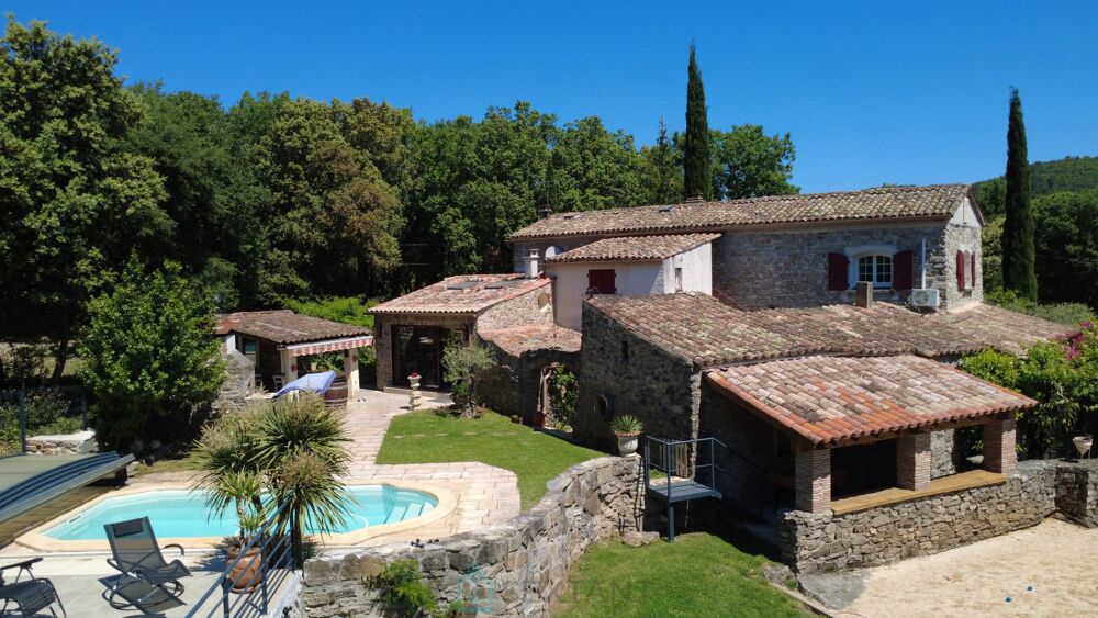 Maison 7 pièces 148 m² · à Rousson · 148 m² · 749 000 €