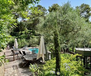  Maison  vendre 8 pices 200 m