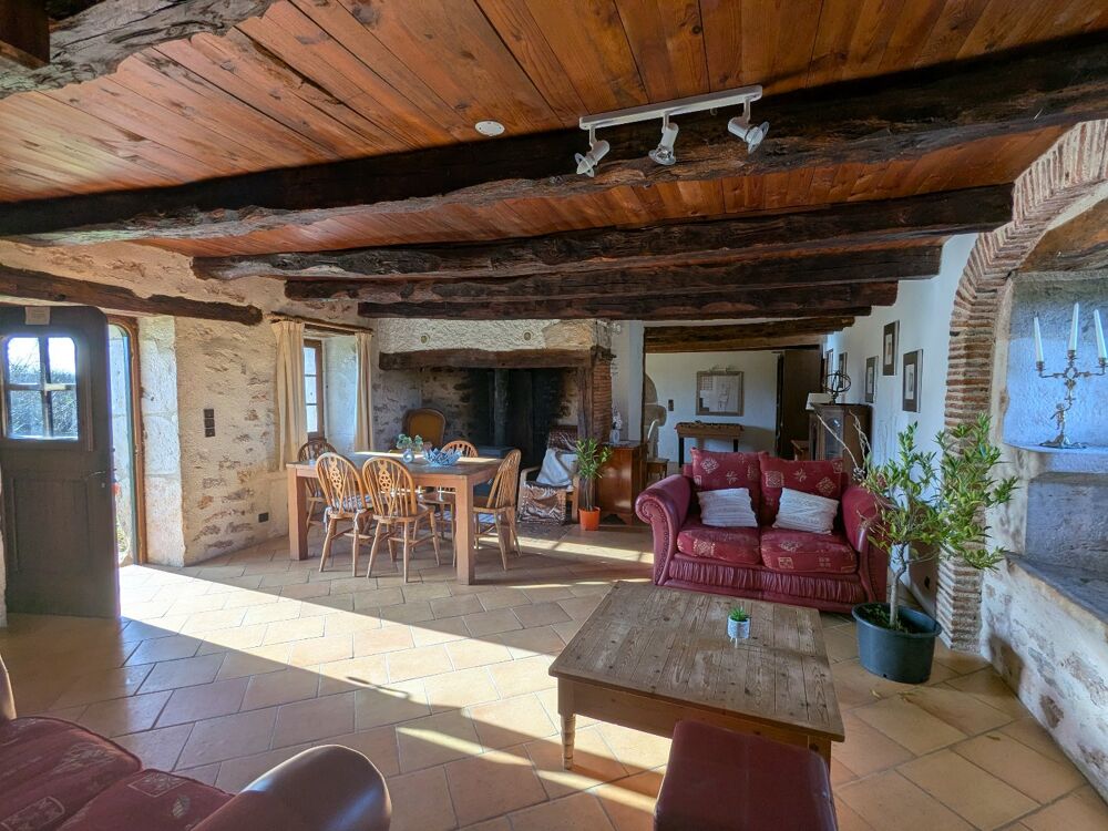 � vendre  Maison Figeac (46100)