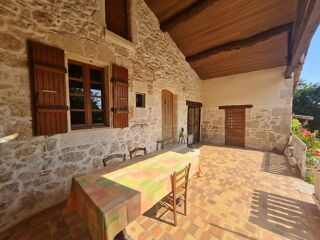  Maison � vendre 7 pi�ces 204 m�