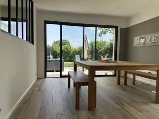  Maison  vendre 6 pices 144 m