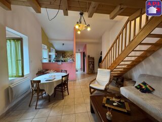  Immeuble à vendre 161 m²