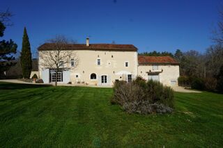  Villa � vendre 8 pi�ces 242 m�