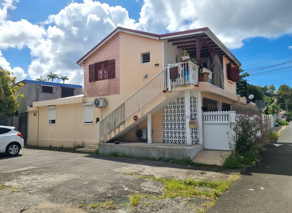 Maison 6 pièces 184 m² · à Les Abymes · 184 m² · 282 000 €