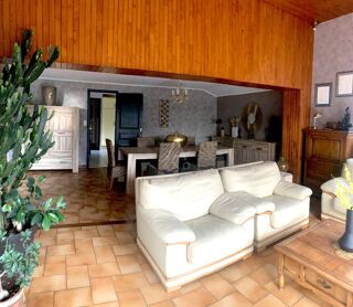  Maison � vendre 10 pi�ces 202 m�