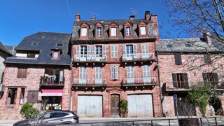  Immeuble  vendre 15 + pices 521 m