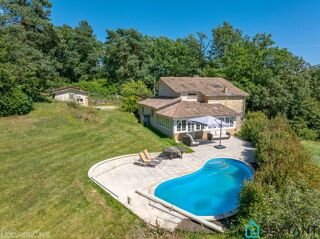  Maison � vendre 8 pi�ces 213 m�