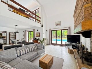  Maison � vendre 9 pi�ces 312 m�