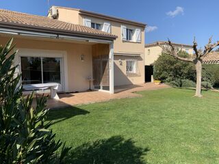  Maison à louer 6 pièces 176 m²