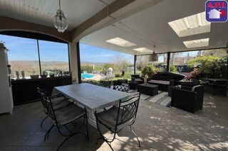  Villa à vendre 5 pièces 160 m²
