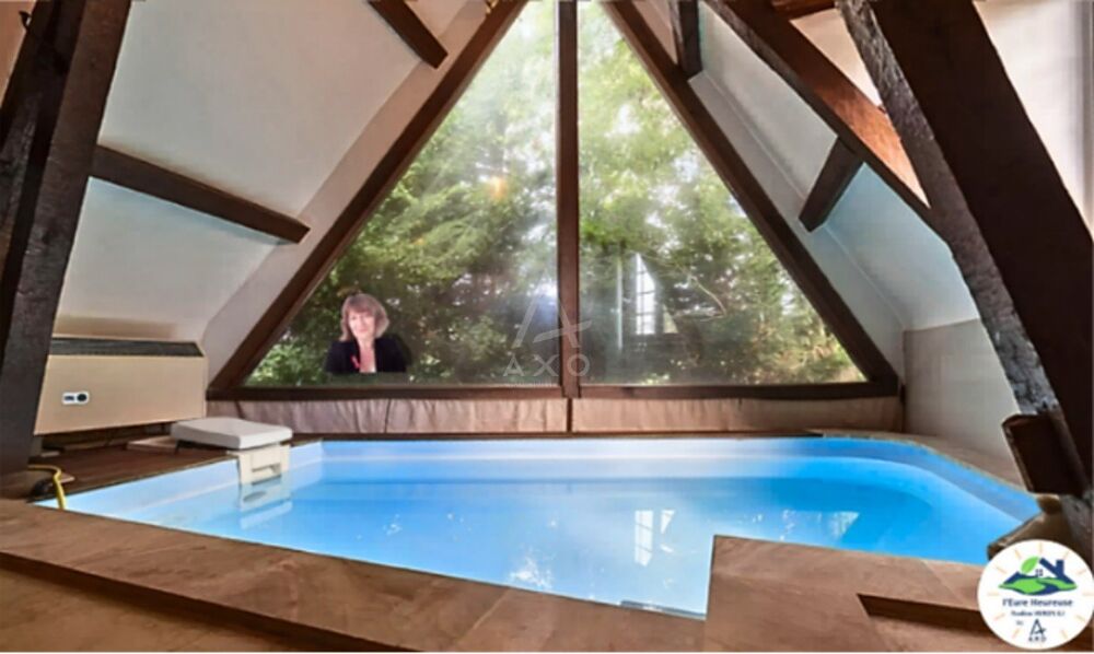 Maison 10 pièces 234 m² · à La Ville Neuve en Chevrie · 234 m² · 449 000 €