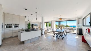  Villa � vendre 7 pi�ces 318 m�