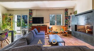  Villa à vendre 9 pièces 240 m²