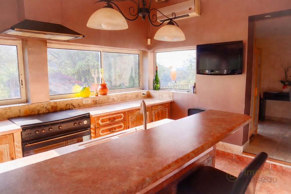 � vendre  Villa Roquevaire (13360)