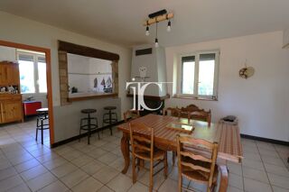  Maison � vendre 9 pi�ces 208 m�