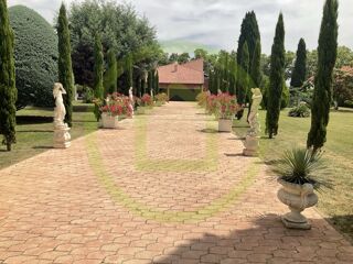  Villa à vendre 14 pièces 604 m²