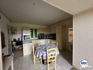  Maison � vendre 10 pi�ces 260 m�