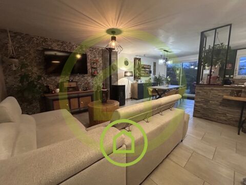   Maison Maison - 6 pice(s) - 120 m