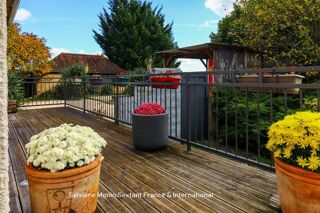  Villa � vendre 15 + pi�ces 464 m�