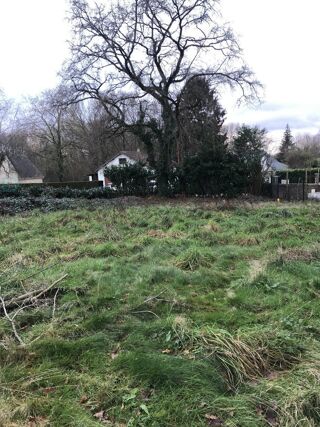  Terrain à vendre 834 m²