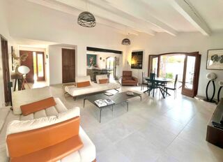  Maison  vendre 4 pices 163 m