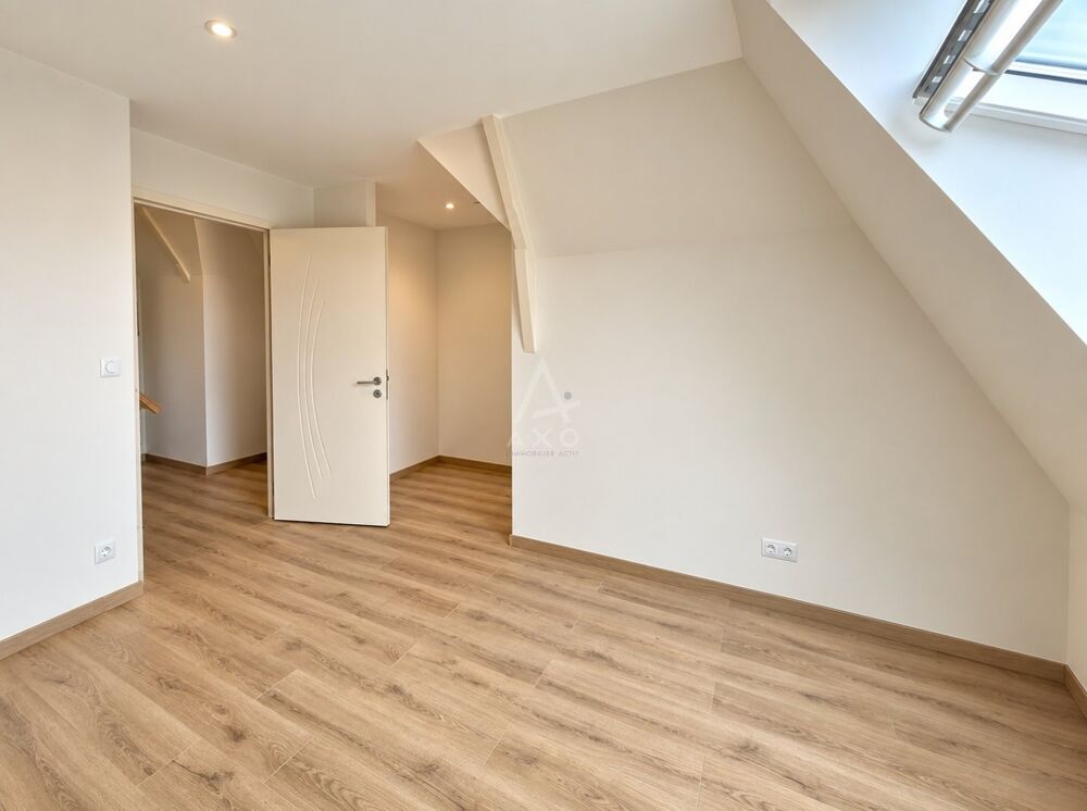 à vendre  Maison Saint-Barthélemy-d'Anjou (49124)