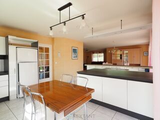  Maison � vendre 10 pi�ces 198 m�