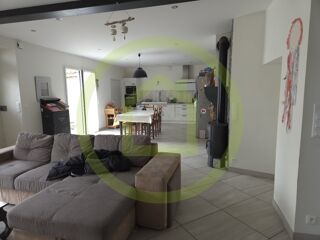  Maison  vendre 8 pices 250 m